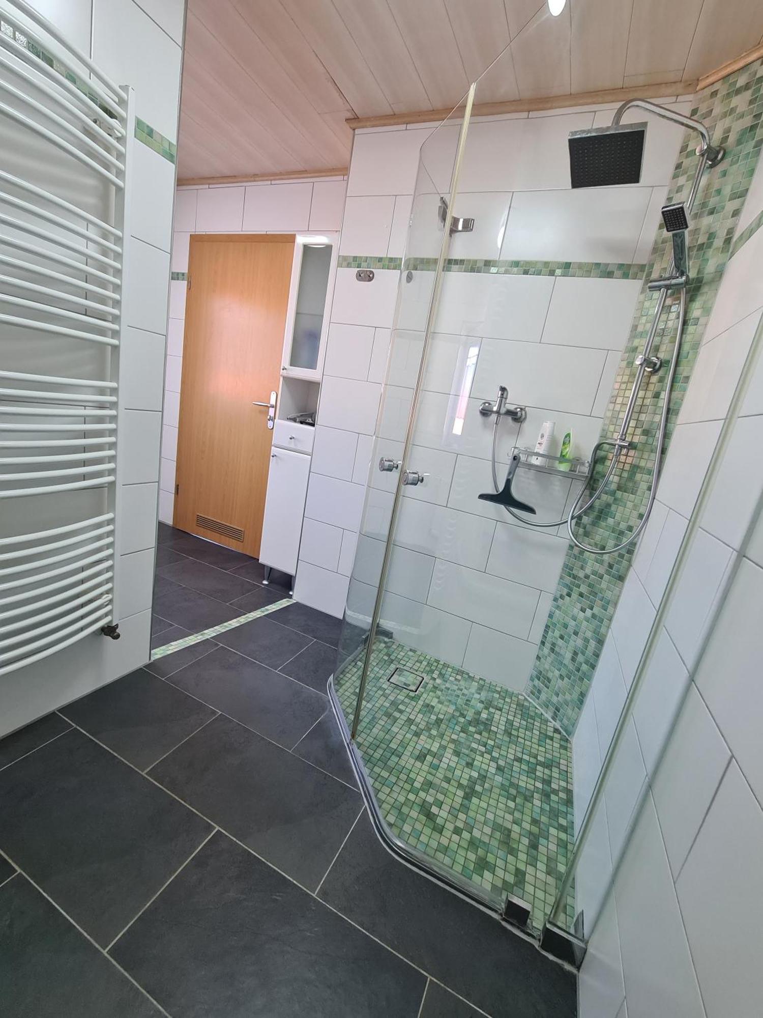 Ferienwohnung Pflueger Mit Terrasse Lauda-Königshofen Exterior foto